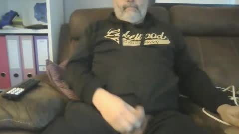 naturistmale45 online show from 9, 1, 2025