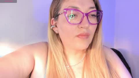 Nataly online show from 8, 6, 2026