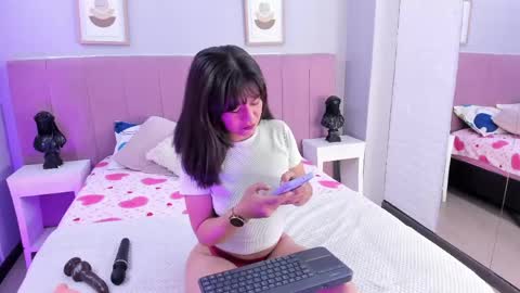 Snapshot of natybliss chatting on 16, 5, 2026 natybliss online show from 16, 5, 2026