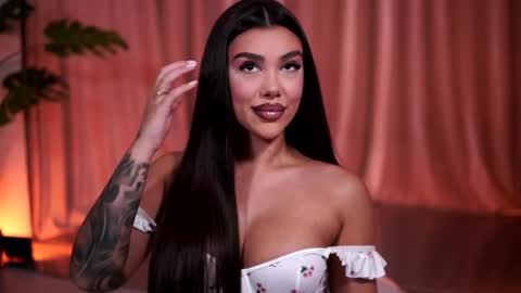 Naty online show from 15, 4, 2026