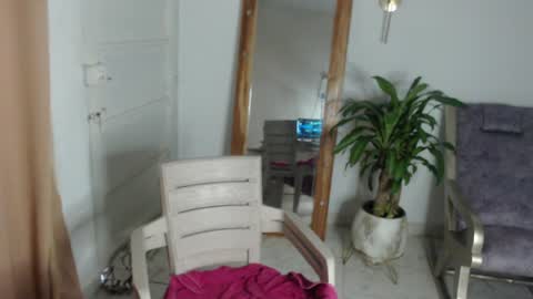 Snapshot of natzumi_mcqueen chatting on 16, 5, 2026 Stella Mcqueen online show from 16, 5, 2026