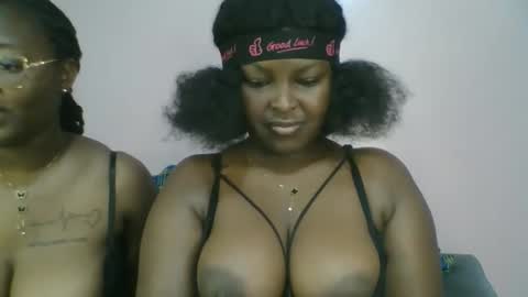 Snapshot of naughti_garlie chatting on 7, 3, 2026 naughti_garlie online show from 7, 3, 2026