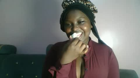 naughti_garlie online show from 17, 4, 2026