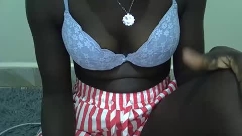 naughttrish22 online show from 29, 9, 2025