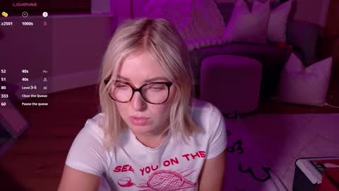 Snapshot of naughty__bex chatting on 10, 2, 2026 Bex currently on maternity leave online show from 10, 2, 2026