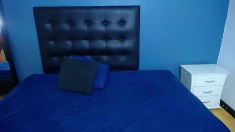 naughty_big_ass18 online show from 2, 12, 2025