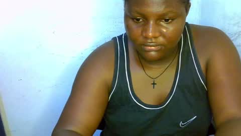 Snapshot of naughty_bitch0 chatting on 9, 6, 2026 Jasmin online show from 9, 6, 2026