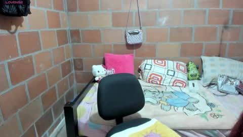 Snapshot of naughty_devil24 chatting on 15, 11, 2025 Konan online show from 15, 11, 2025