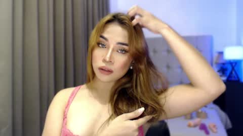Queen Jess online show from 22, 4, 2026