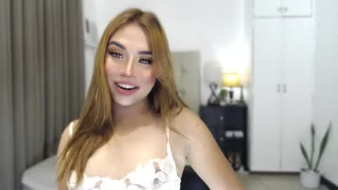 Snapshot of naughty_dreamerxxx chatting on 29, 6, 2026 Queen Jess online show from 29, 6, 2026