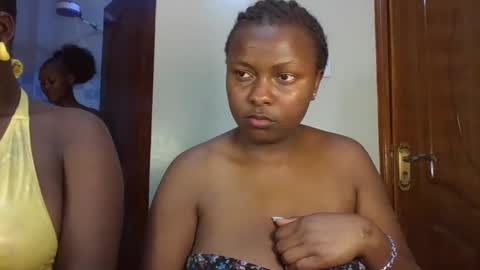 naughty_jazmine online show from 18, 9, 2025