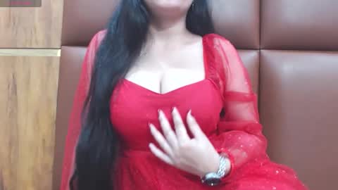 Snapshot of naughty_love489696 chatting on 23, 9, 2025 riya online show from 23, 9, 2025