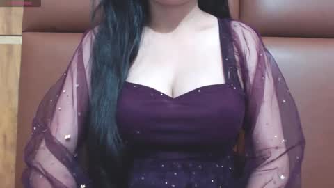 Snapshot of naughty_love489696 chatting on 30, 10, 2025 riya online show from 30, 10, 2025