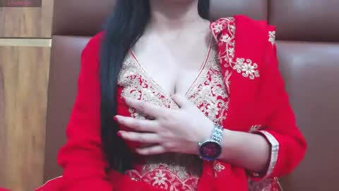 Snapshot of naughty_love489696 chatting on 12, 1, 2026 riya online show from 12, 1, 2026