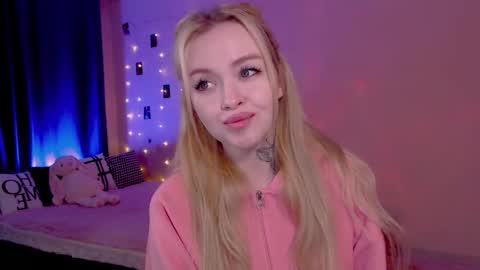 Snapshot of naughty_mablee chatting on 24, 5, 2026 Mable online show from 24, 5, 2026