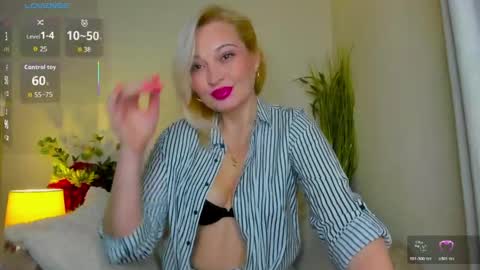 Milena  online show from 28, 4, 2026