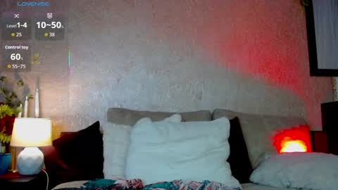 Snapshot of naughty_milena chatting on 12, 6, 2026 Milena online show from 12, 6, 2026
