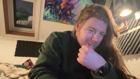 Snapshot of naughty_noisy_neighbors chatting on 5, 4, 2026 Freyja and Baldur online show from 5, 4, 2026