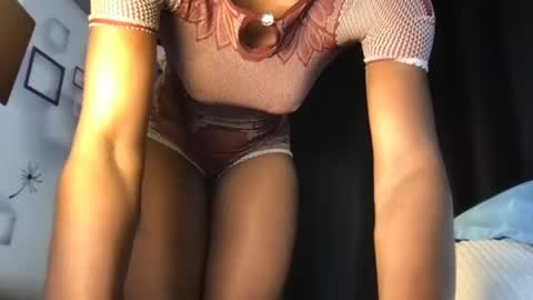 naughty_sandrah online show from 2, 7, 2026