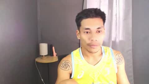 naughtyfuck_boy online show from 26, 4, 2026