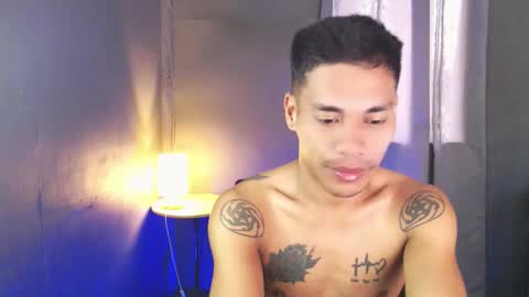 naughtyfuck_boy online show from 4, 5, 2026