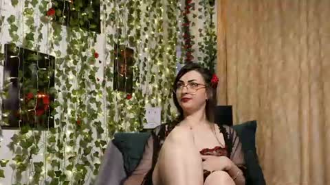 Mya Alexya online show from 4, 7, 2026