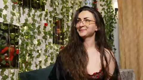 Mya Alexya online show from 6, 8, 2026