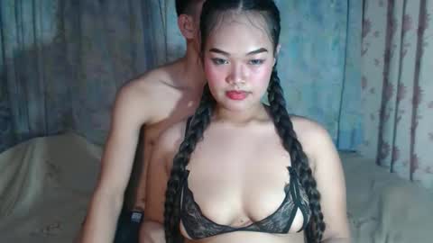 Snapshot of naughtyhotamber chatting on 18, 12, 2025 amber and ryan online show from 18, 12, 2025