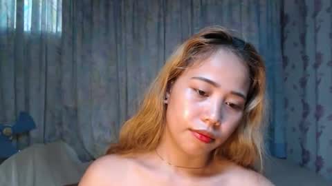 Snapshot of naughtyhotsexyjean chatting on 5, 3, 2026 miss jean online show from 5, 3, 2026