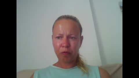 naughtyjennyblondeuk online show from 4, 6, 2026