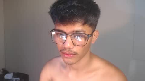 Snapshot of naughtyjosh_ chatting on 7, 2, 2026 Josh online show from 7, 2, 2026