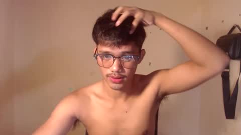 Snapshot of naughtyjosh_ chatting on 4, 4, 2026 Josh online show from 4, 4, 2026