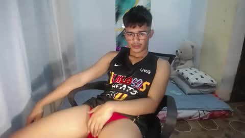 Snapshot of naughtyjosh_ chatting on 23, 4, 2026 Josh online show from 23, 4, 2026
