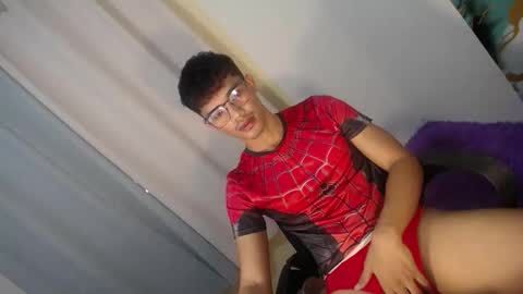 Snapshot of naughtyjosh_ chatting on 6, 5, 2026 Josh online show from 6, 5, 2026