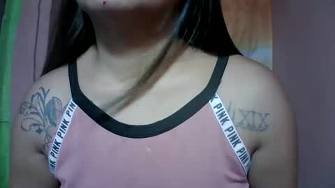 naughtymom_33 online show from 14, 11, 2025