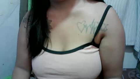 naughtymom_33 online show from 4, 3, 2026