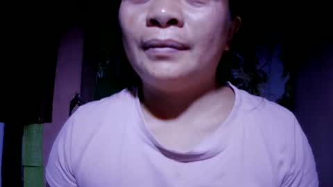 Snapshot of naughtymom_33 chatting on 5, 6, 2026 naughtymom_33 online show from 5, 6, 2026