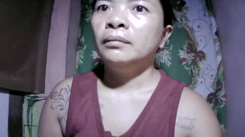 Snapshot of naughtymom_33 chatting on 16, 6, 2026 naughtymom_33 online show from 16, 6, 2026
