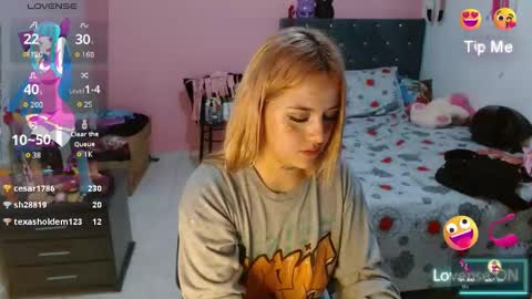 Snapshot of naughtyplayass chatting on 21, 12, 2024 naughtyplayass online show from 21, 12, 2024