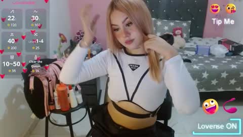 Snapshot of naughtyplayass chatting on 10, 1, 2025 naughtyplayass online show from 10, 1, 2025