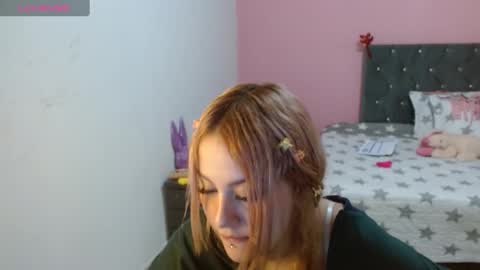 Snapshot of naughtyplayass chatting on 20, 1, 2025 naughtyplayass online show from 20, 1, 2025