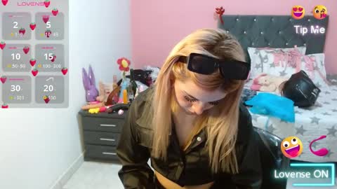 Snapshot of naughtyplayass chatting on 21, 1, 2025 naughtyplayass online show from 21, 1, 2025