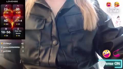 Snapshot of naughtyplayass chatting on 22, 1, 2025 naughtyplayass online show from 22, 1, 2025