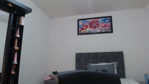 Snapshot of naughtyplayass chatting on 3, 10, 2025 naughtyplayass online show from 3, 10, 2025