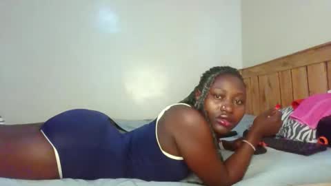 naughtyqueen12 online show from 12, 3, 2026