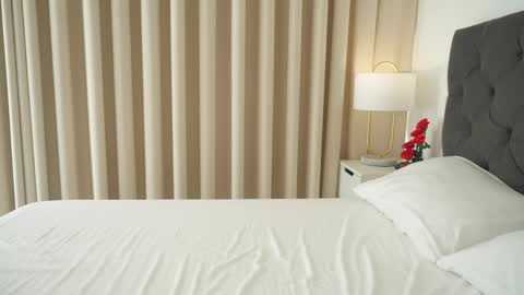 Naughty Samm online show from 29, 4, 2026