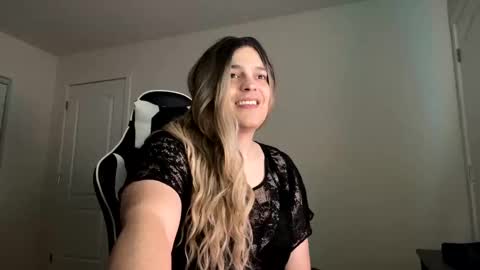 Snapshot of naughtyseraphine chatting on 17, 1, 2025 NaughtySeraphine online show from 17, 1, 2025