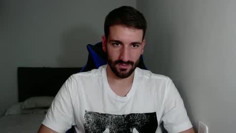 Snapshot of naugthy18boy chatting on 18, 12, 2024 Nico online show from 18, 12, 2024