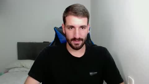 Snapshot of naugthy18boy chatting on 19, 12, 2024 Nico online show from 19, 12, 2024