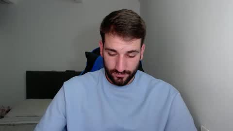 Snapshot of naugthy18boy chatting on 14, 1, 2025 Nico online show from 14, 1, 2025